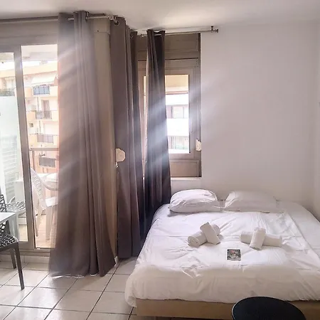 דירה Graziella 407 ז'ואן-לה-פינס