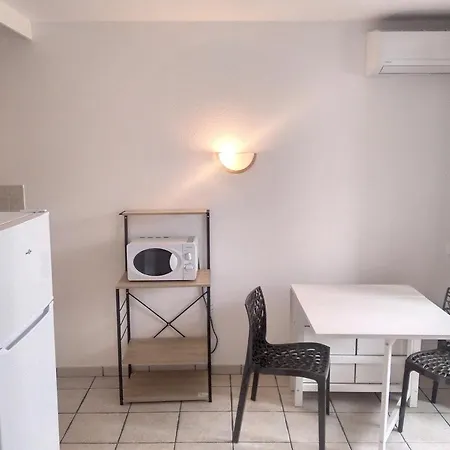 아파트 Graziella 407 주앙레핑